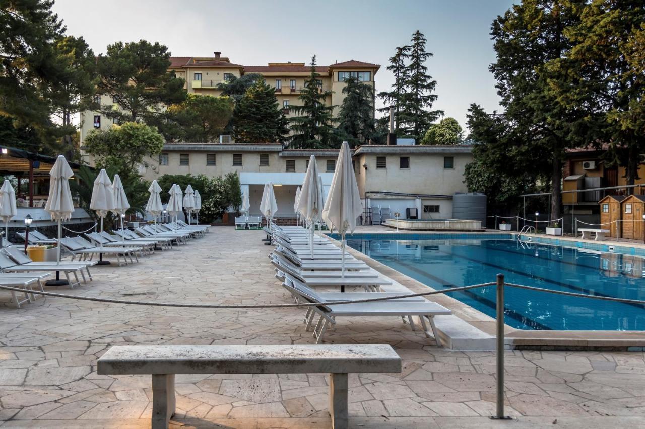 Allegroitalia Etna Pedara Hotel Exterior foto